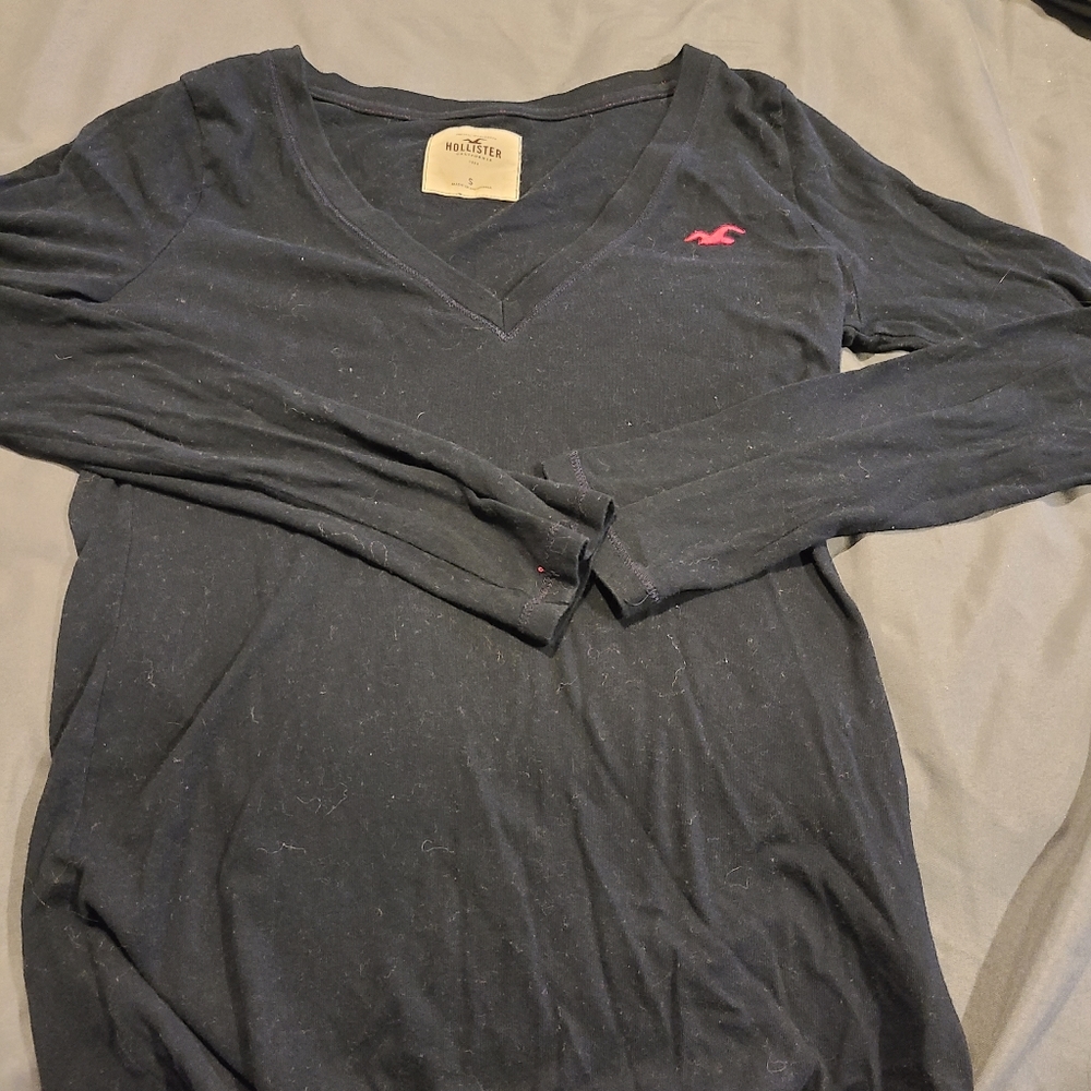 Womens Hollister long-sleeved shirt